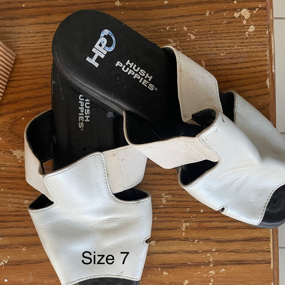 Women’s sandals
